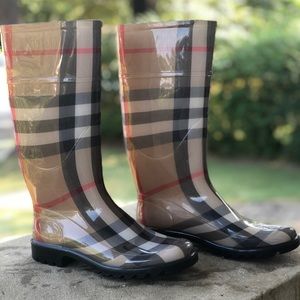 Burberry Rainboots